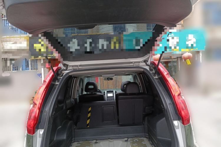 Used Nissan X-Trail 2010 2.5L CVT Flagship Edition 4WD Trunk