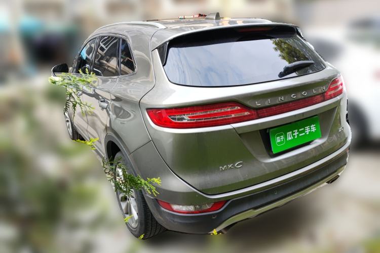 Used Lincoln MKC 2017 2.0T Two-Wheel-Drive Luxury Edition