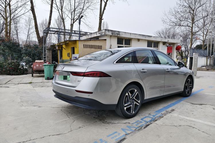 Used Roewe D7 2023 DMH 125km Flagship Edition