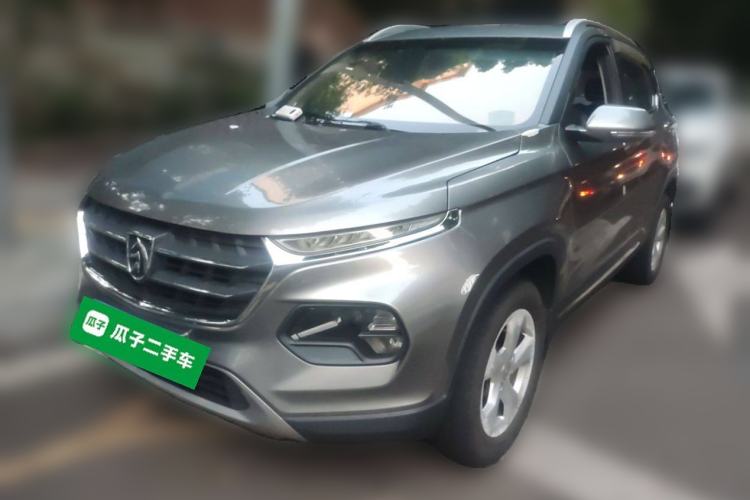 Used Baojun 510 2017 1.5L Manual Fashion Model