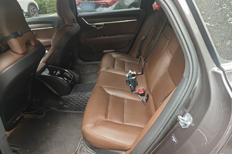 Used Volvo S90 2021 B5 Zhiyuan Luxury Edition
