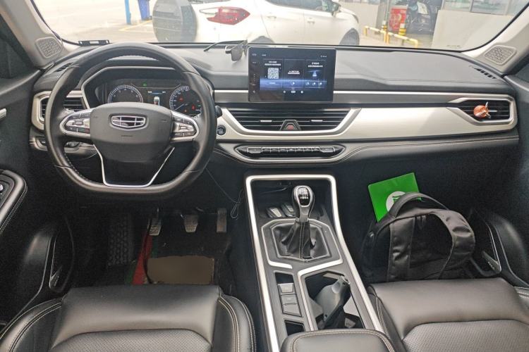 Used Geely Auto Vision X6 2020 1.4T Manual Luxury Model Center Console