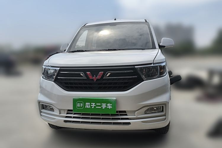Used Wuling Hongguang V 2022 1.5L Jingqu Edition Electric-Assist LAR Front