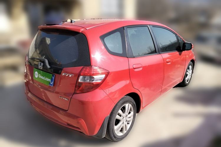 Used Honda Fit 2011 1.3L manual Comfort version
