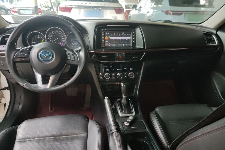 Used Mazda Atenza 2015 2.0L Blue Sky Luxury Edition Center Console