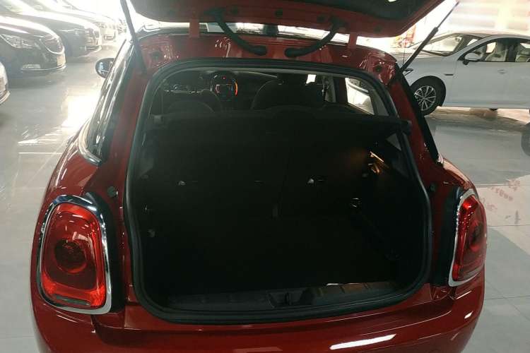 Used MINI MINI 2016 1.5T COOPER Five-Door Edition
