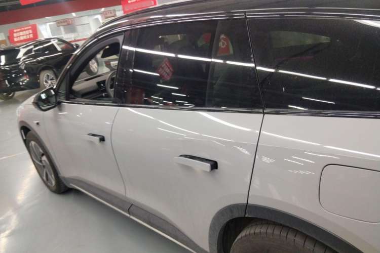 Used Nio ES6 2023 75 kWh
