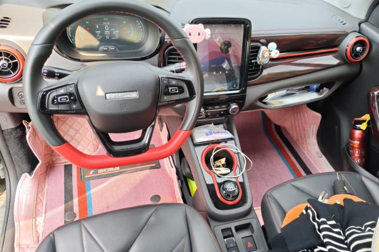 Used Chery Little Ant 2022 Revised Version Sweet Pink Edition Half-Sugar Version Lithium Iron Phosphate 30.7 kWh 30 kW 301 km
