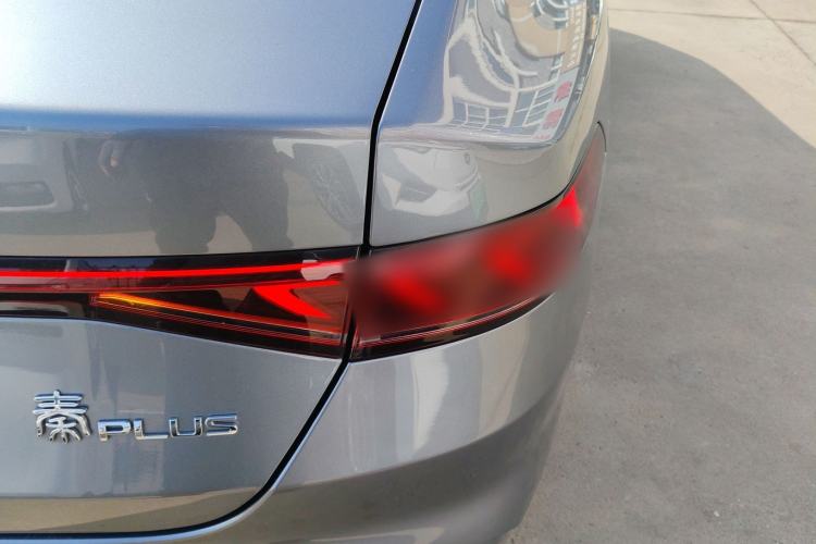 Used BYD Qin PLUS 2023 Champion Edition DM-i 55KM Leading Model Right Rear Taillight