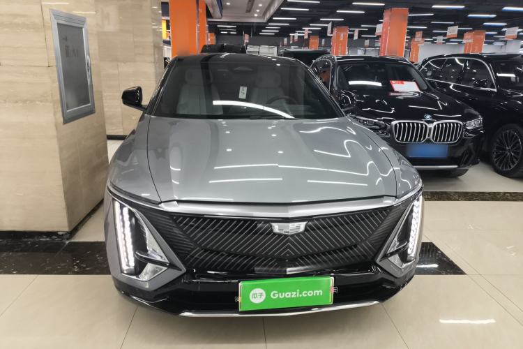 Used Cadillac LYRIQ 2022 Rear-Drive Long-Range Luxury Edition Front