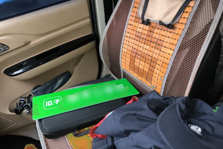 Used CHANGAN KUAYUE Xing V7 EV 2022 High-End Model with 240 km Left Rear Seat