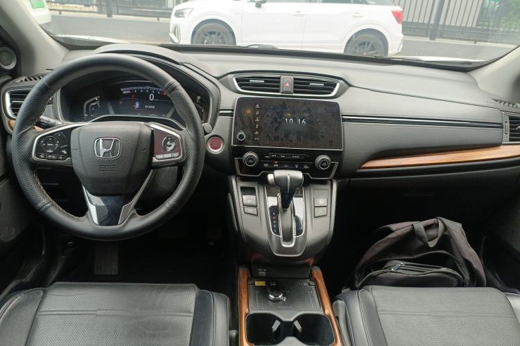 Used Honda CR-V 2021 240TURBO CVT 2WD Fashion Edition
