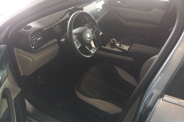 Used BYD Qin PLUS 2021 DM-i 55KM Prestige Model
