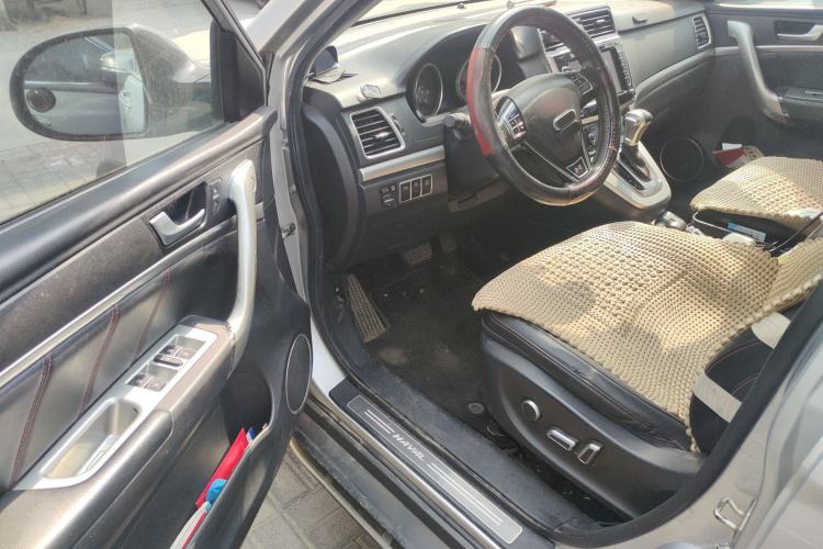 Used Haval H6 2015 Sport Edition 1.5T Automatic Two-Wheel Drive Luxury Model
