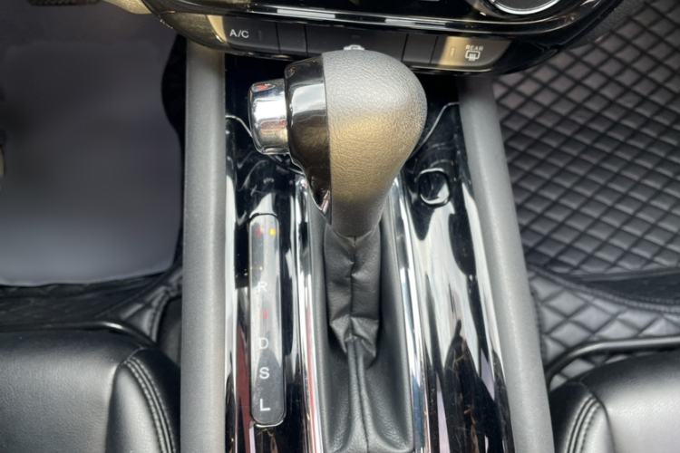 Used Honda Vezel 2020 1.5L CVT Elite Edition
