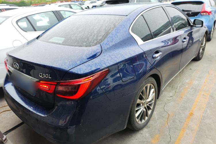 Used Infiniti Q50L 2018 2.0T Enjoyment Version China VI Standard Rear Right 45 Deg