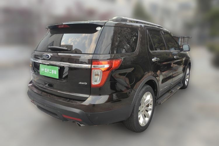 Used Ford Explorer 2013 3.5L Deluxe Model