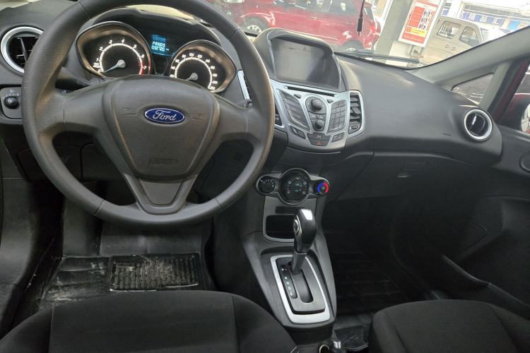Used Ford Fiesta 2013 Hatchback 1.5L Automatic Fashion Edition