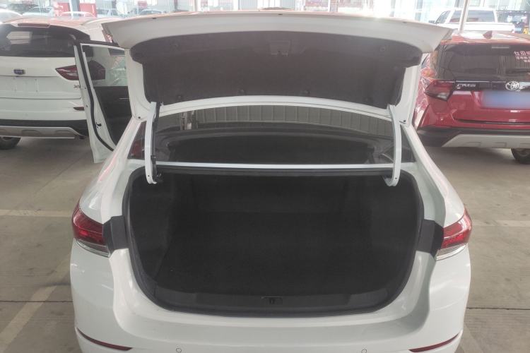 Used Buick GT 2021 Revised Version Flagship 1.5L Automatic Elite Edition Trunk