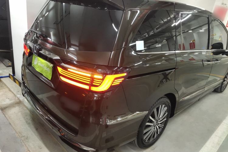 Used Honda Elysion 2022 2.0L eHEV Prestige Edition
