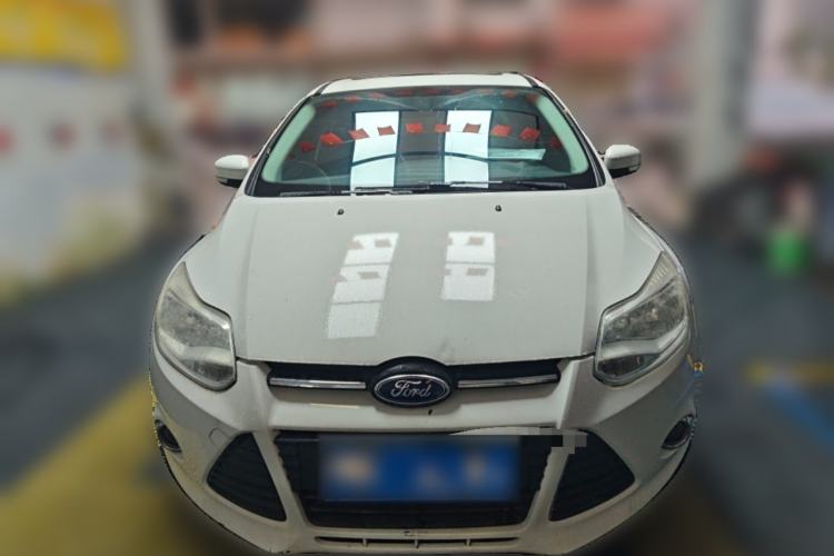 Used Ford Focus 2012 Sedan 1.6L Automatic Fashion Edition