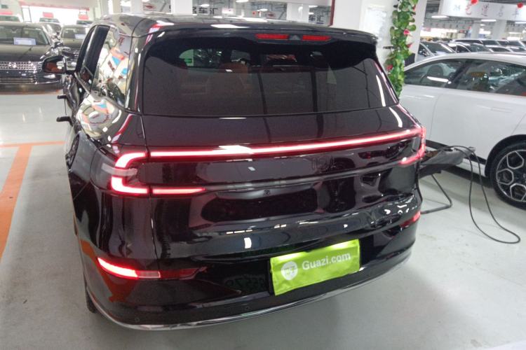 Used CHANGAN NEVO Q07 2025 215 Prestige Edition