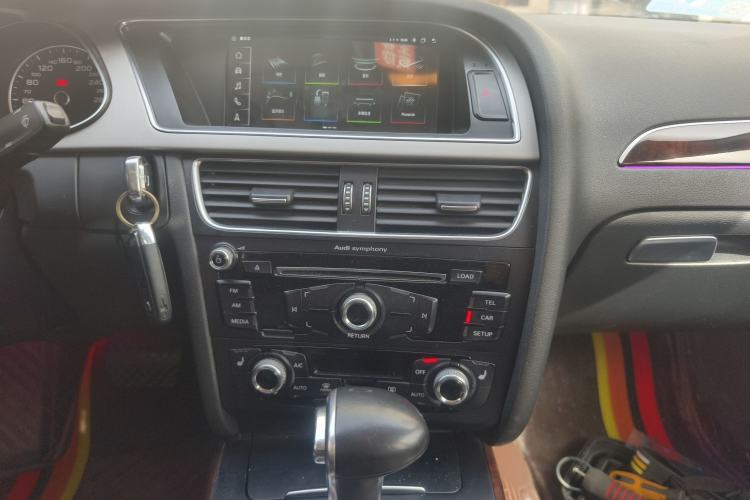 Used Audi A4L 2015 35 TFSI Automatic Comfort Model
