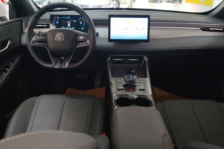 Used BYD Qin PLUS 2025 DM-i Smart Drive 55KM Leading Model