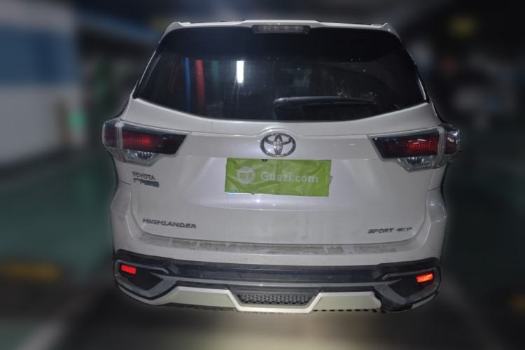 Used Toyota Highlander 2015 3.5L 4x4 Luxury Edition 7-seater
