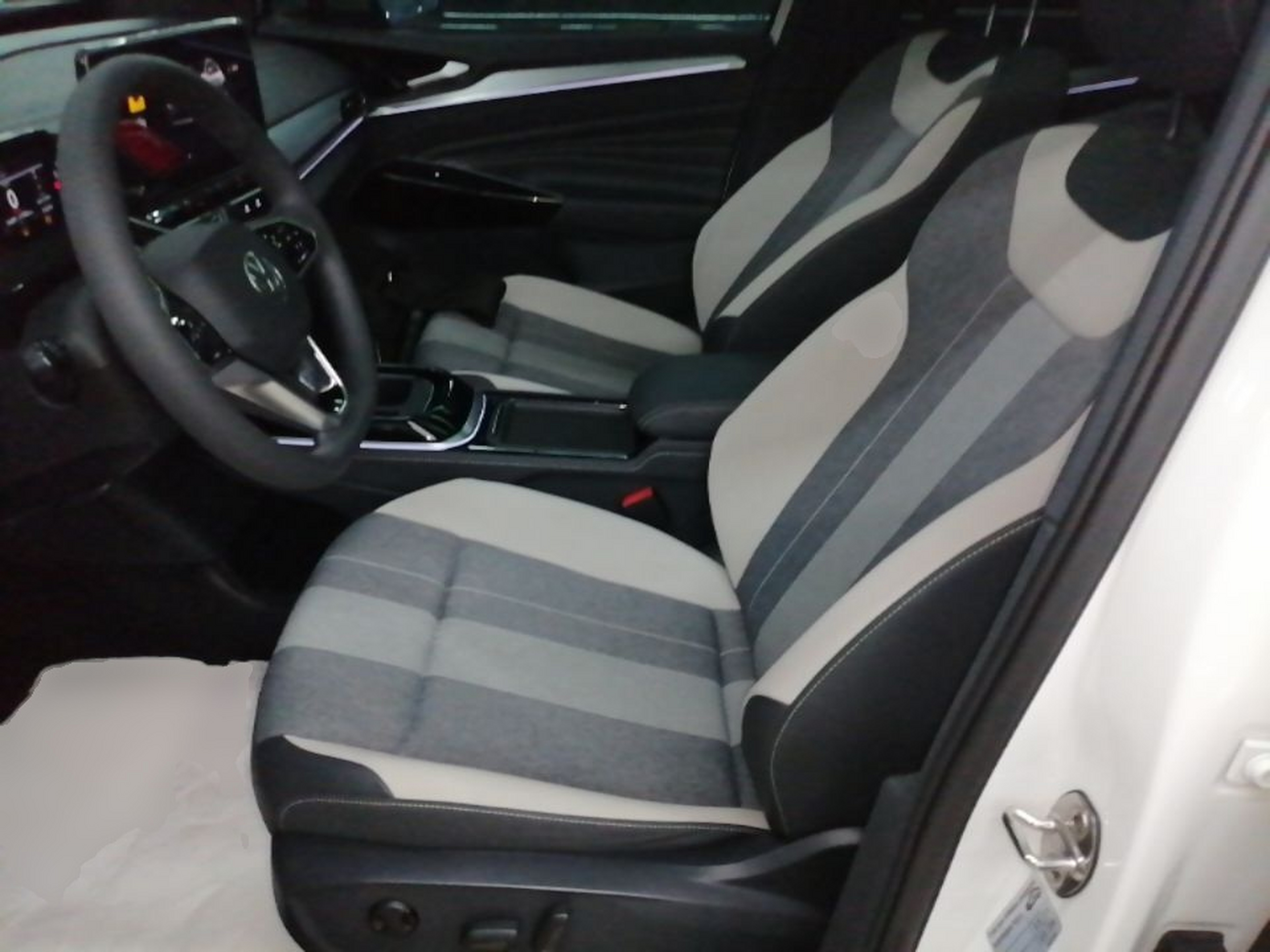 Interno anteriore