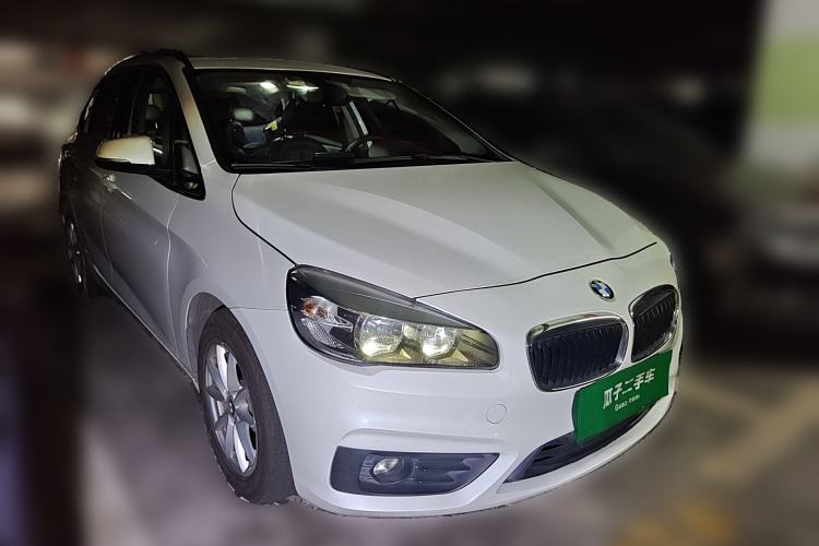 Used BMW 2 Series Active Tourer 2016 218i Fashion Model Front Right 45 Deg