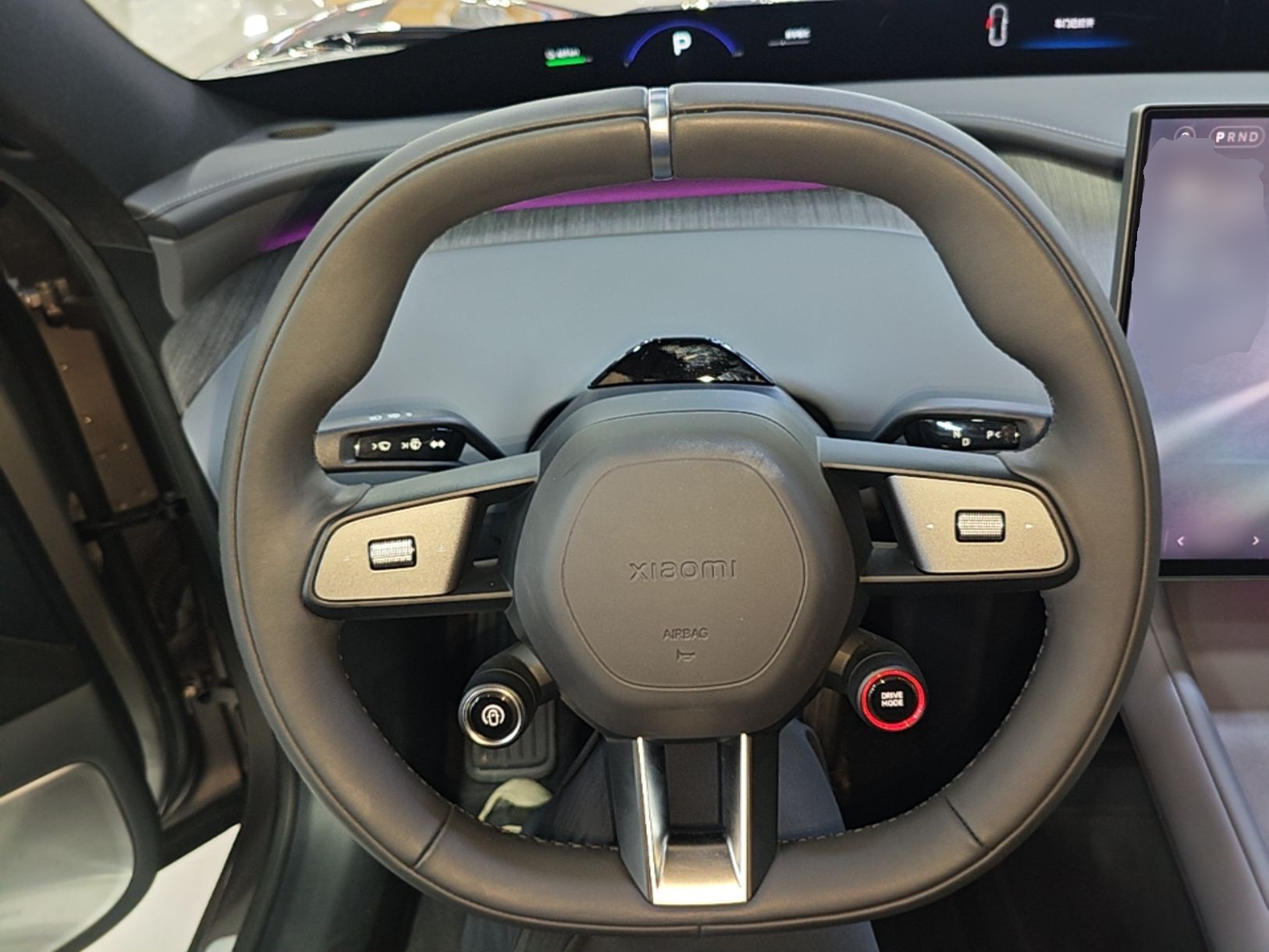 Xiaomi Auto YU7 2025 Ultra-Long Range All-Wheel Drive Pro Version — снимка 13
