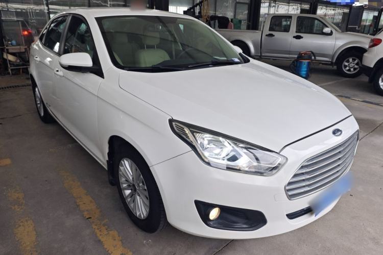 Used Ford Escort 2015 1.5L Automatic Comfort Edition
