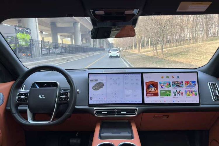 Used Li Auto L8 2023 Pro Model
