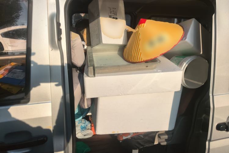 Used Wuling Rongguang V 2016 1.5L Practical Version Non-Power-Assisted
