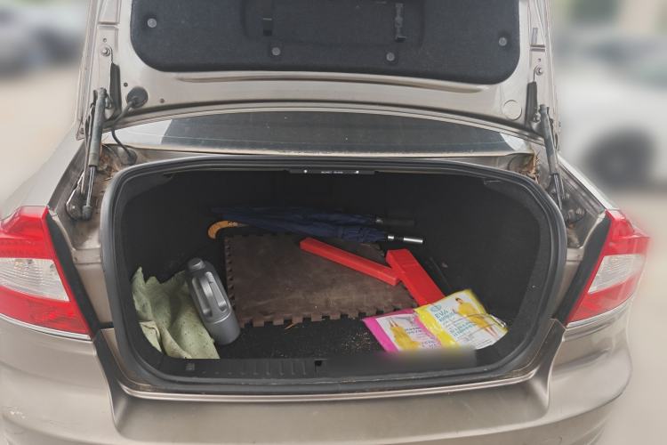 Used Volvo S80L 2014 2.0T T5 Intelligent Luxury Edition Trunk