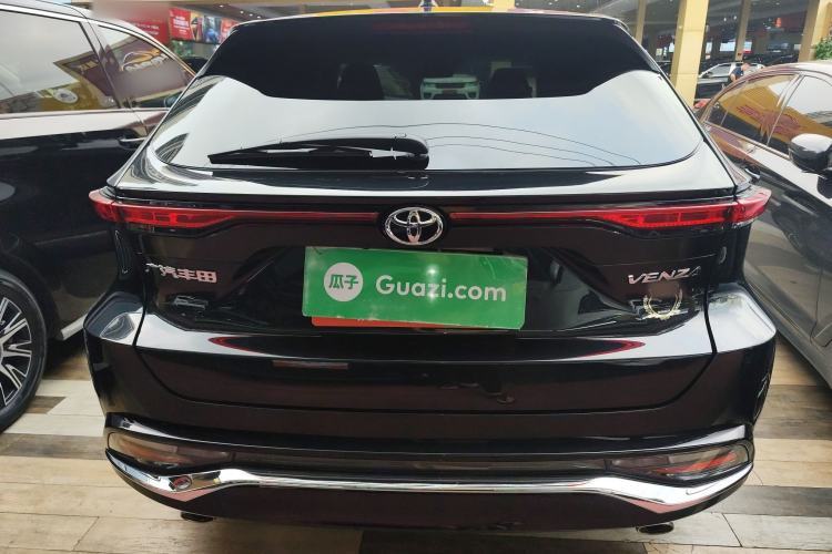 Used Toyota Venza 2023 2.0L CVT Two-Wheel Drive Luxury Edition Rear