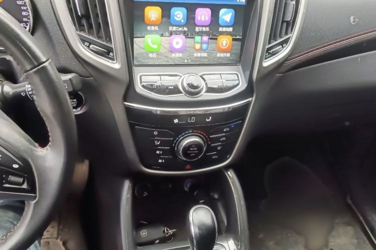 Used Changan CS75 2017 Shangkui Edition 1.5T Automatic Fengxiang Model
