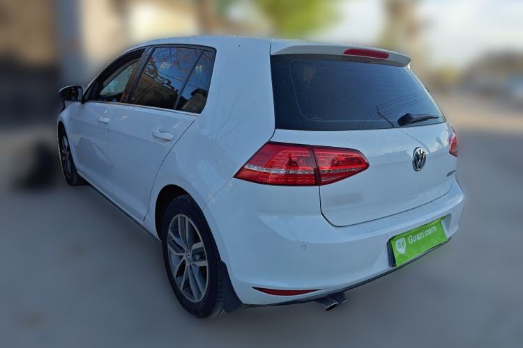 Used Volkswagen Golf 2016 230TSI Automatic Luxury Version