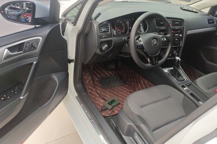 Used Volkswagen Golf 2020 Zhiai Edition 280TSI DSG Comfort Model Driver Seat