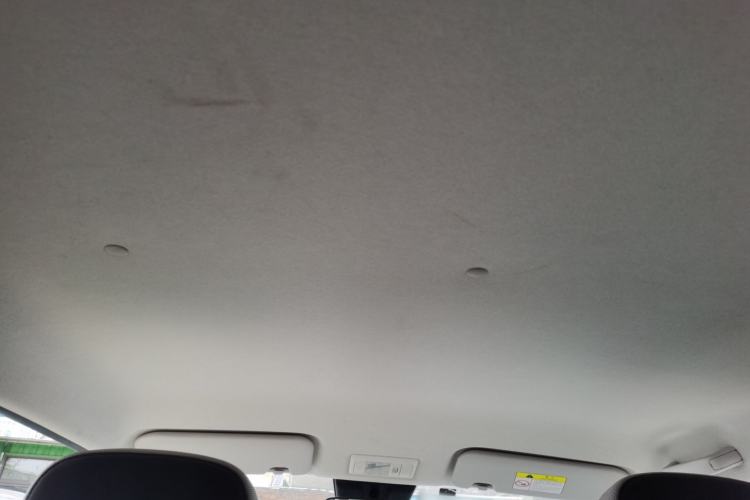 Used CHANGAN NEVO Lumin 2022 155 km – Refreshingly Sweet Edition Headliner