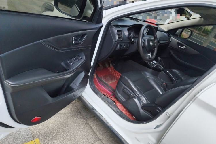 Used Dongfeng Fengon S560 2018 1.8L Manual Comfort 5-Seater China V Standard