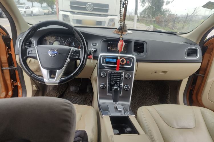 Used Volvo S60 2012 1.6T DRIVe Zhiya Edition