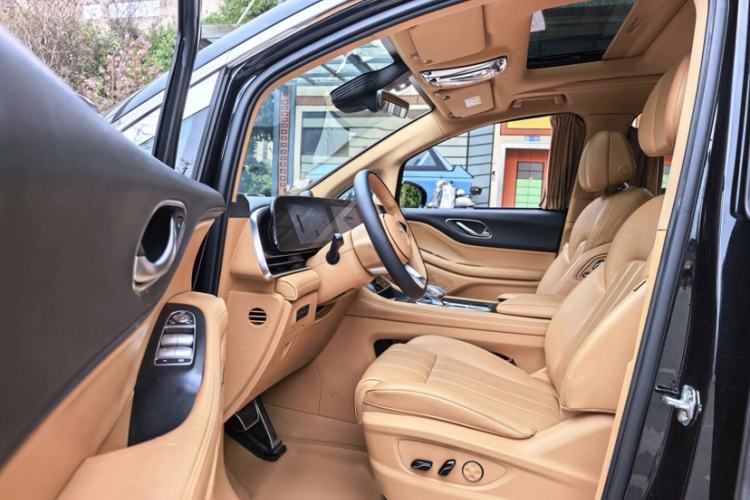 Used VOYAH Dream 2022 Low-Carbon Edition Home
