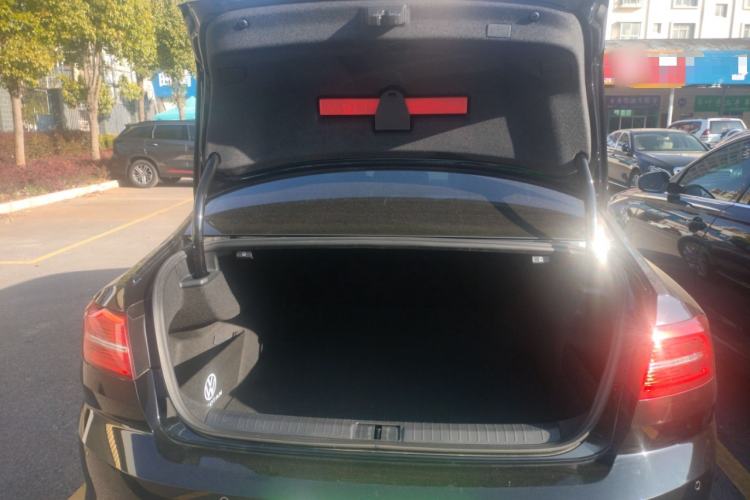 Used Volkswagen Magotan 2019 330TSI DSG Leading Model China VI Standard
