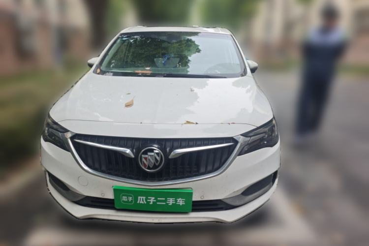 Used Buick GL6 2018 18T 6-Seater Prestige Model
