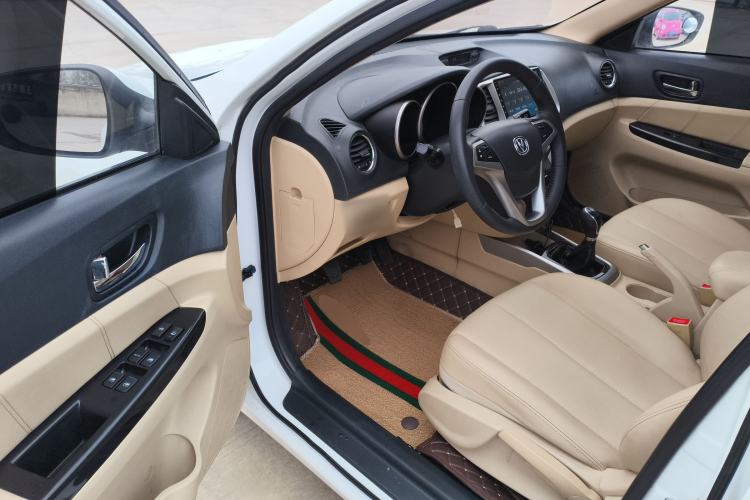 Used Changan Eado 2015 1.6L Manual Luxury Model China V Standard