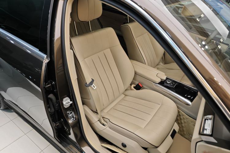 Used Mercedes-Benz E-Class 2015 Restyled E 260 L Sport Edition