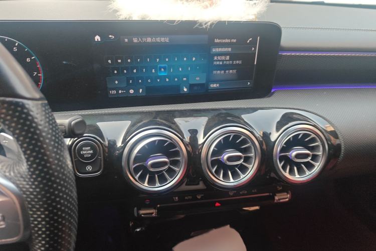 Used Mercedes-Benz A-Class 2021 A 200 L Sport Sedan Fashion Model
