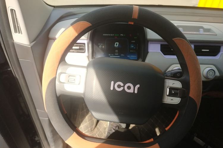 Used Chery QQ Ice Cream 2022 120km Conical Shape Lithium Iron Phosphate
